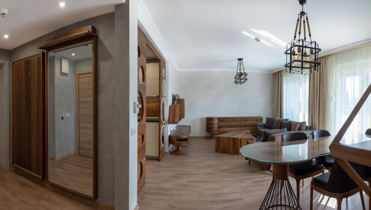 Hotel Zoo Sofia - Secured Paid Parking Exterior photo